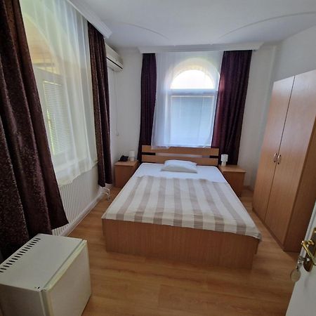 Stars Palic Apartment Bagian luar foto