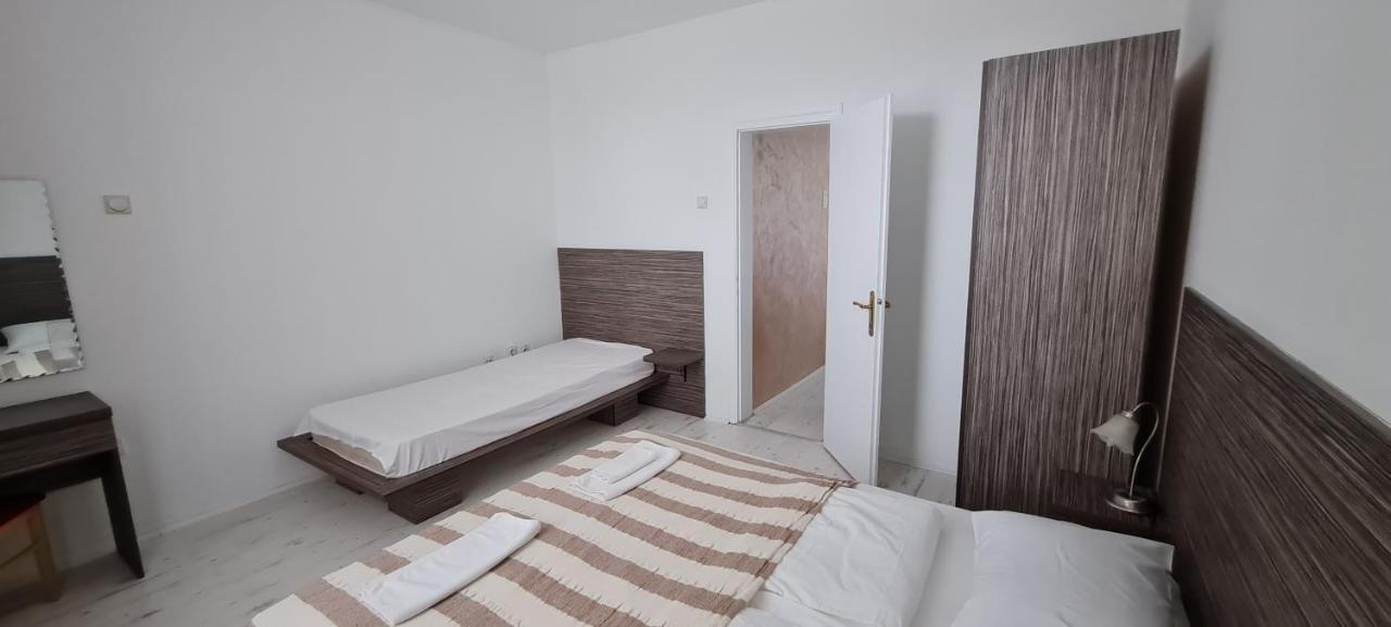 Stars Palic Apartment Bagian luar foto