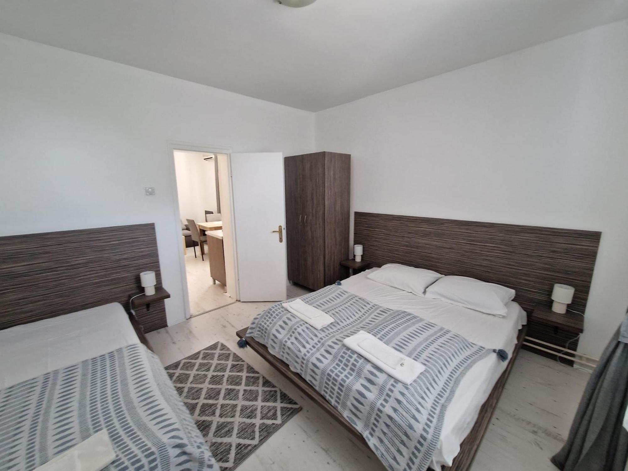 Stars Palic Apartment Bagian luar foto