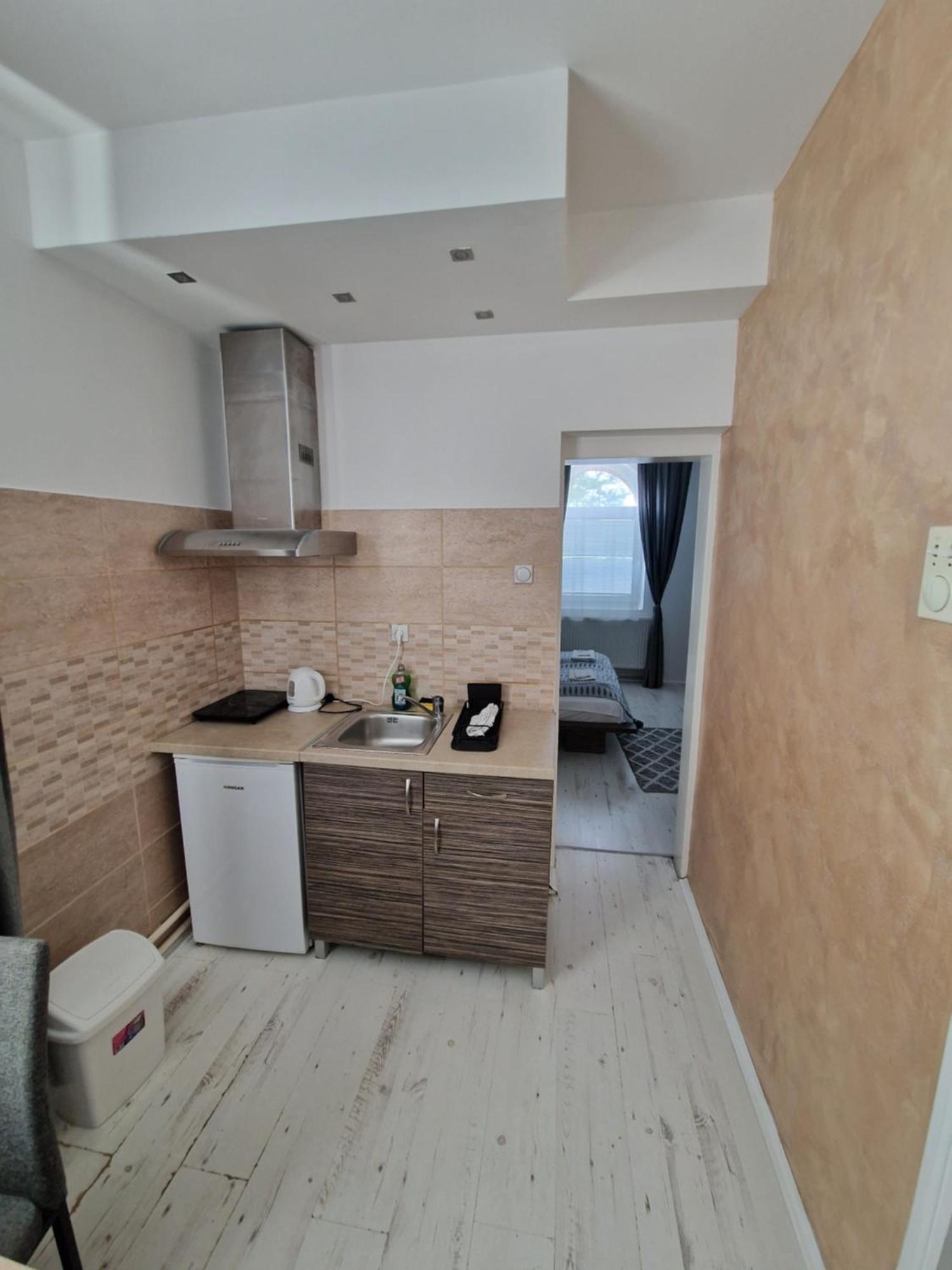 Stars Palic Apartment Bagian luar foto