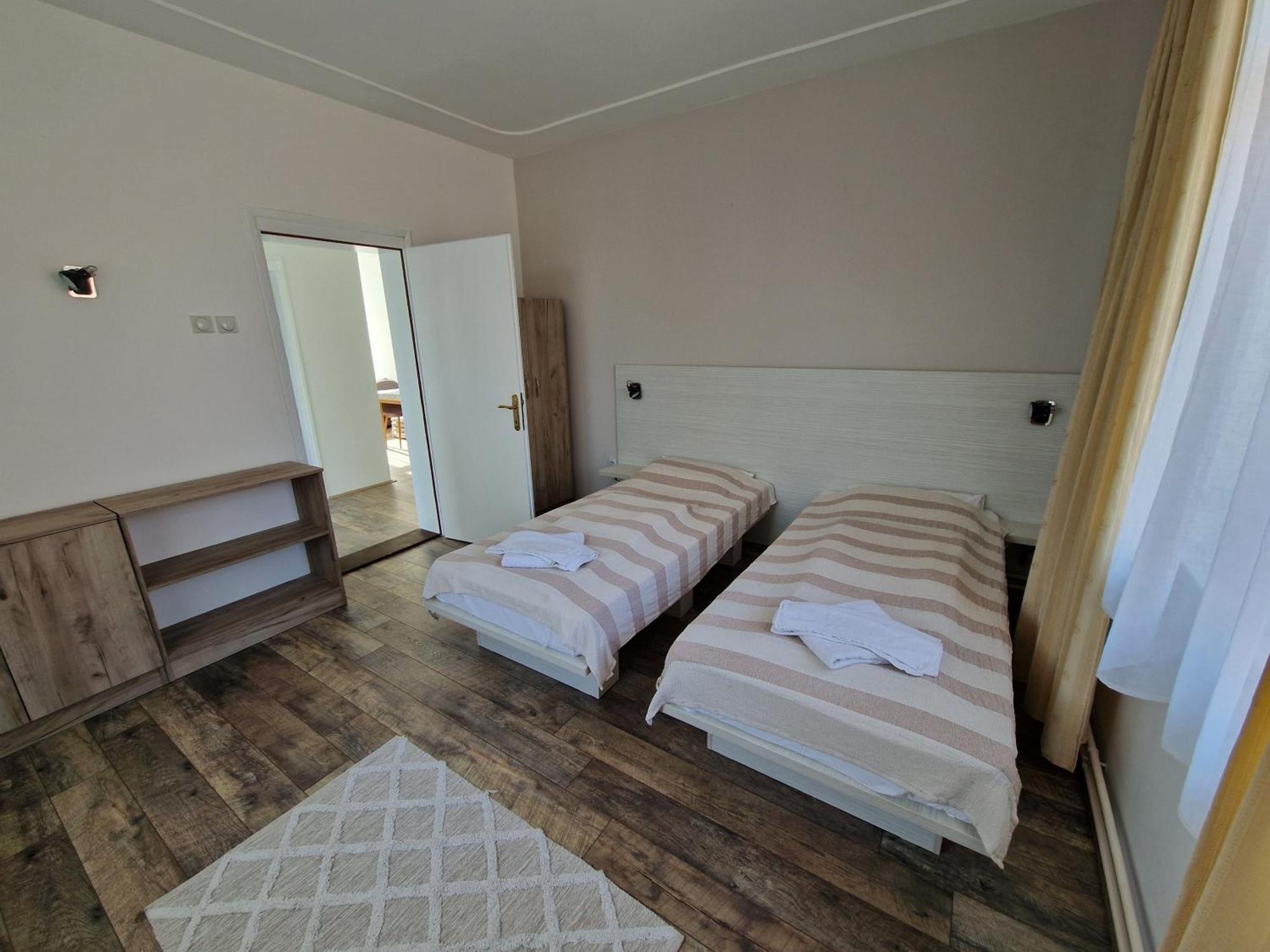 Stars Palic Apartment Bagian luar foto