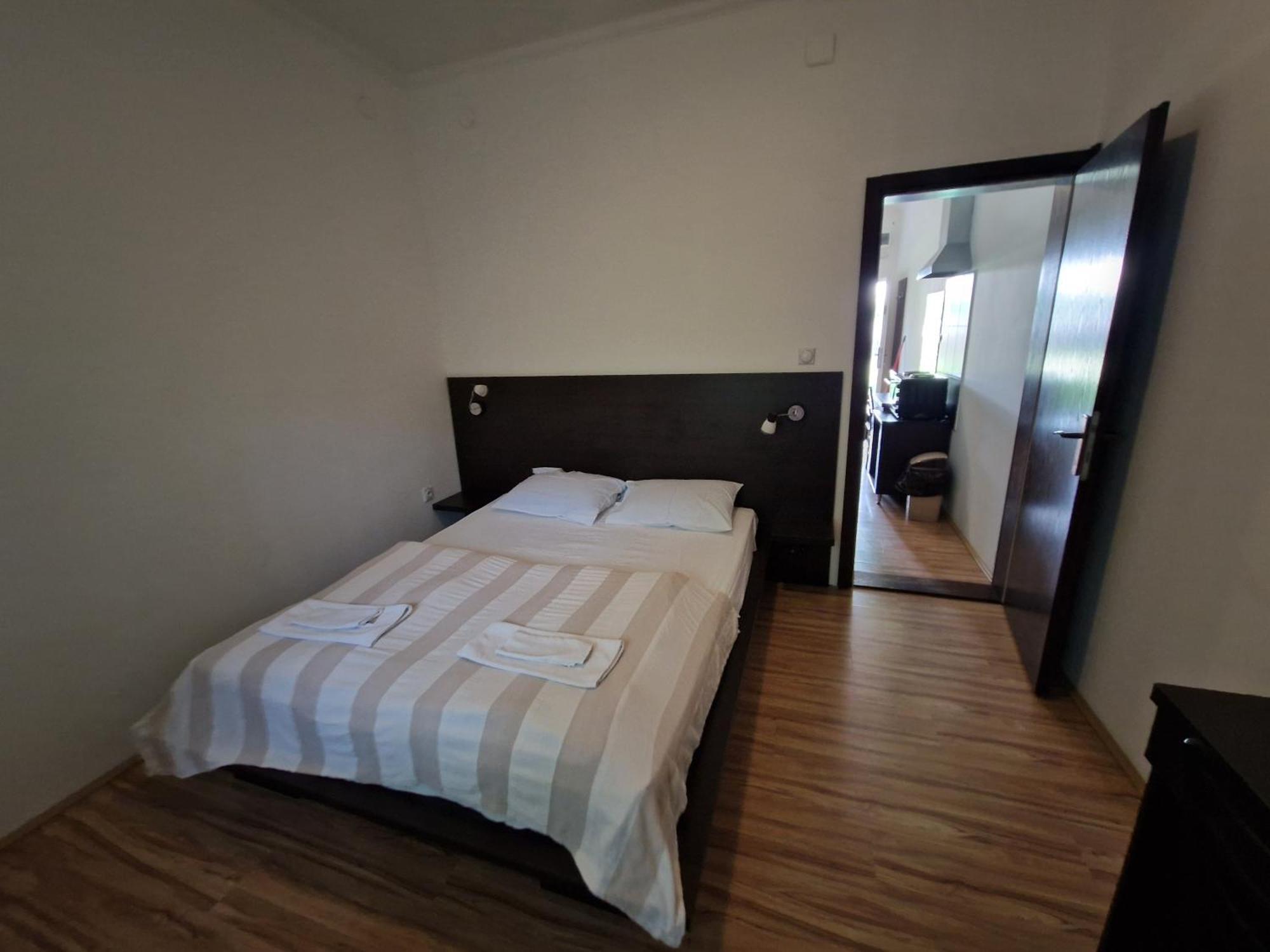 Stars Palic Apartment Bagian luar foto