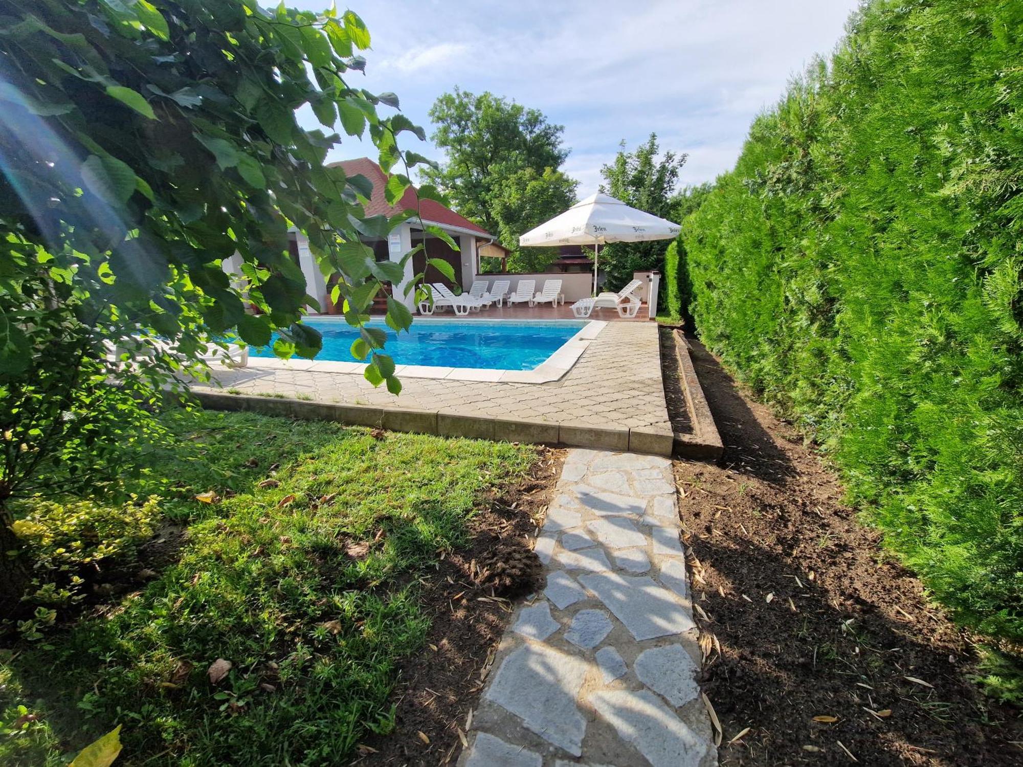 Stars Palic Apartment Bagian luar foto