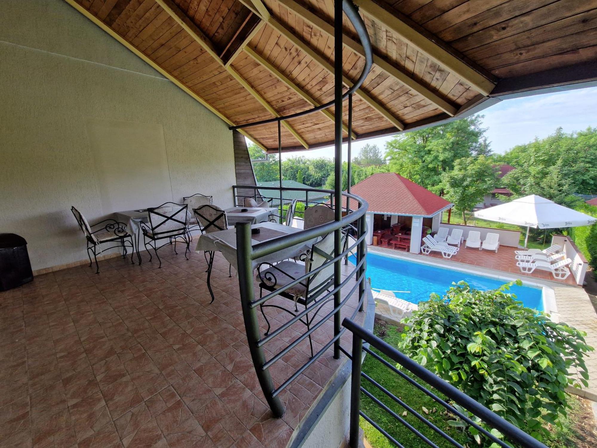 Stars Palic Apartment Bagian luar foto